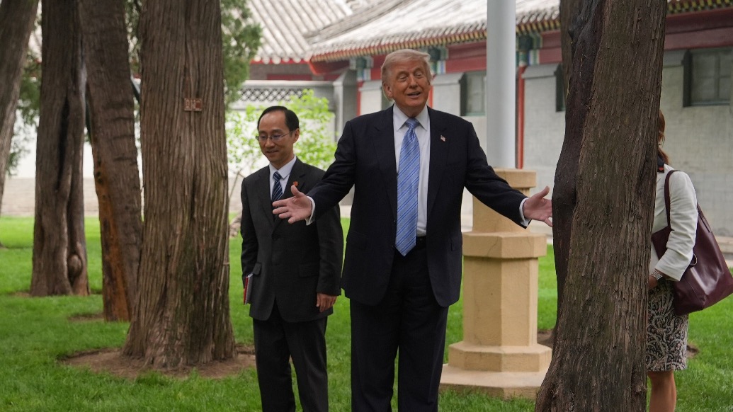 特朗普结束访华，大赞中南海景致：若待得惯都不想走