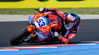 WSBK捷克站正赛首回合，张雪机车车手斩获赛季第四冠