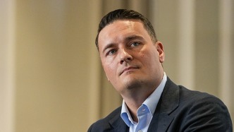 英國(guó)前衛(wèi)生和社會(huì)福利大臣稱將競(jìng)選工黨黨首