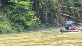 广西环江县车辆坠河已致1人遇难，9名失联人员仍未找到