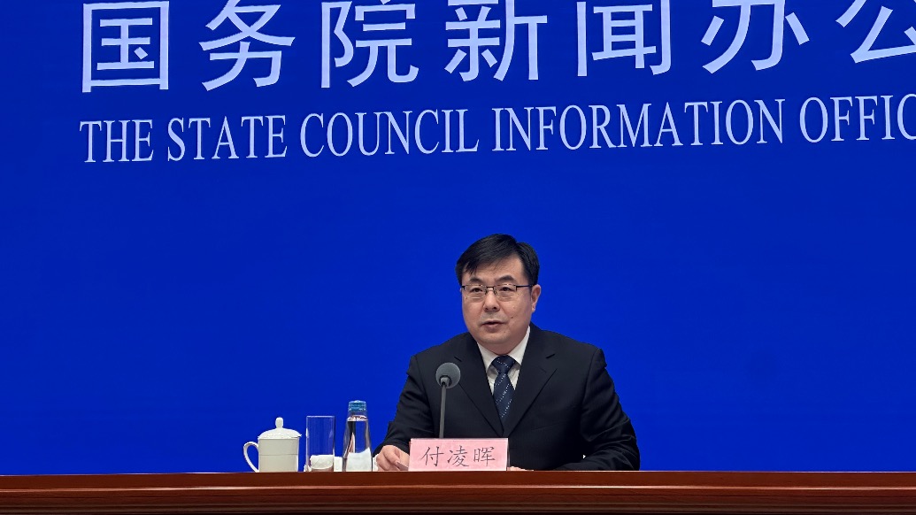 国家统计局答澎湃：综合商品零售和服务零售来看，消费平稳增长态势没有改变