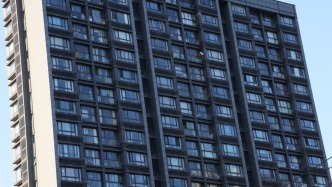 一线城市二手房价连续两个月环比上涨：上海以0.7%涨幅领跑70城