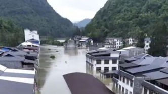 贵州中南部5县昨日出现特大暴雨，20县降大暴雨