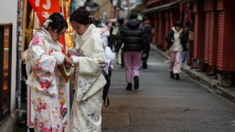 中國內地訪日游客數量4月同比下降56.8%