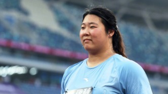 打破亞洲紀(jì)錄！18歲中國(guó)標(biāo)槍選手嚴(yán)子怡投出71米74