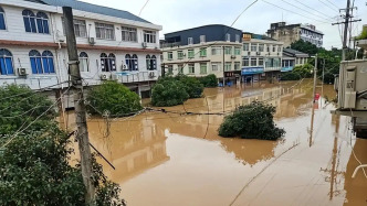 重庆永川区启动地质灾害三级应急响应，辖区内一所高校停课