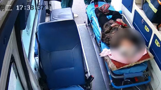 一通指导电话、一次紧急奔赴：老人被包子噎住，120与附近志愿者联手救回