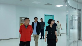 医药健康行业领军者走到工业一线，探访发展新路径