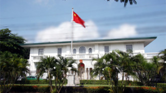 菲執(zhí)法部門(mén)近來(lái)頻頻抓扣中國(guó)公民，中使館提出嚴(yán)正交涉