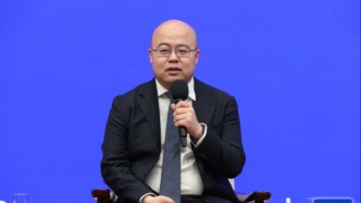 MiniMax閆俊杰：當(dāng)模型產(chǎn)生生產(chǎn)力，應(yīng)考慮AI如何更深入融合到傳統(tǒng)產(chǎn)業(yè)里