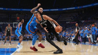 NBA｜西部決賽搶七大戰(zhàn)，馬刺擊敗雷霆奪得總決賽門票