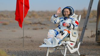 一周圖片｜神舟二十一號(hào)航天員成功著陸，從太空帶回蘋果