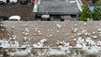 北京通州遭遇短时冰雹天气，市民：持续几分钟，车辆正常行驶