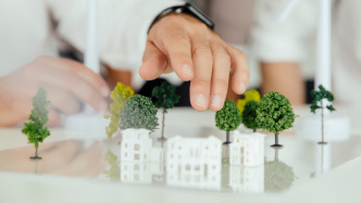 住建部：支持老旧住房的自主更新
