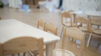 媒体：要求家长提供工资流水，幼儿园招生何谈公平？