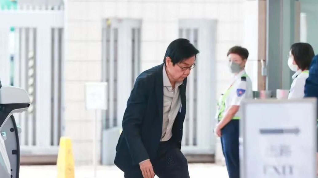 黄百鸣因内幕交易罪，被判处入狱5个月