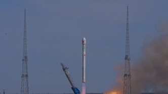 朱雀二号改进型遥六运载火箭发射成功