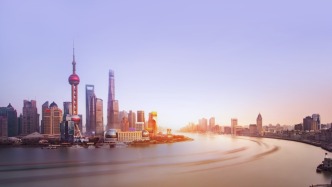 上海市政府发布一组人事任免信息：吕南停任市政府办公厅副主任