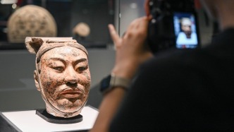 秦文物集結(jié)上海，彩繪俑頭、商鞅方升展出
