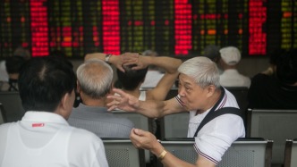 每日看盘｜热点散乱中重构筹码结构，A股风格或将渐趋均衡