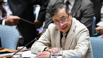 哥伦比亚总统佩特罗否认被“临时停职”