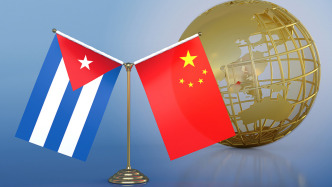 中联部部长刘海星同古共中央国际关系部部长洛萨达视频通话