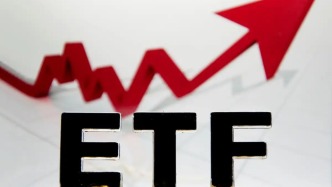 越跌越买！43亿资金逆势加仓股票ETF，逾半数涌入通信赛道