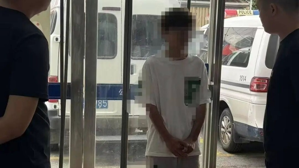 小区保安向女业主发送骚扰信息？武汉警方：已行拘违法行为人