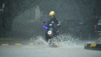 暴雨影响广东多地启动应急响应，京九铁路部分列车停运