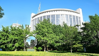 刘国中将出席“非洲应对埃博拉疫情特别视频峰会”