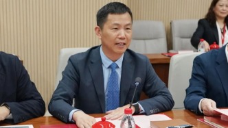 周强峰任上海中医药大学附属龙华医院党委书记