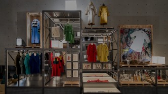 非常一周｜Max Mara75周年大秀；lululemon打造瑜伽嘉年华；DAMIANI科莫湖发布全新高级珠宝系列