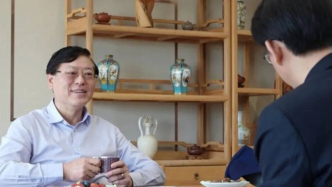 独家专访杨元庆：详解联想集团千亿美金营收目标、“养龙虾”的本质和AI终端的四层境界