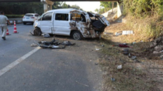 海南环岛高速致5死交通事故调查报告：涉事车辆非法运营，驾驶员无从业资格