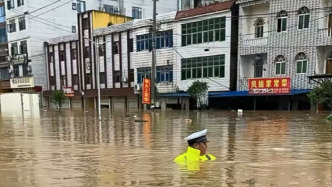湖北阳新县龙港镇部分街道浸水，官方：富水水库未开闸泄洪
