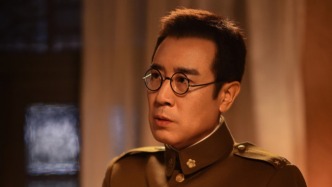 白玉兰绽放｜克制中见力量，于和伟获最佳男主角奖