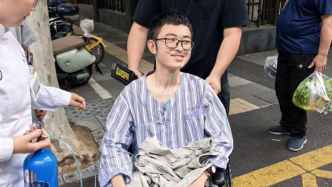 这名带着气胸引流管高考的同学有望上清华，他说考试那天比任何时候都平静