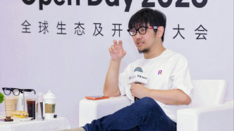 Rokid祝铭明回应“AI眼镜偷拍”：头部厂商无法回避，永远不会蒸馏员工