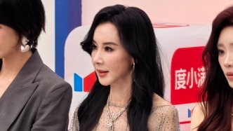58岁萧蔷《乘风2026》成团，她说：舞台上的自己觉醒了
