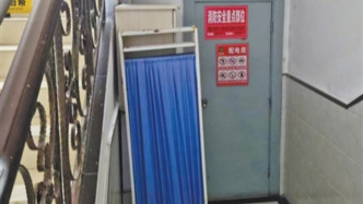 央媒暗访养老机构消防安全：疏散楼梯间被占用，安全人员一问三不知