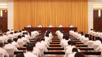商务部副部长盛秋平出任江西省委常委、南昌市委书记