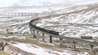 天路Vlog丨这条高原铁路，20年运送旅客超1亿