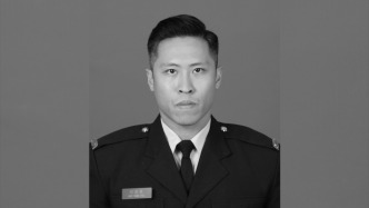 香港公布2026年授勋名单，追授殉职消防员何伟豪金英勇勋章