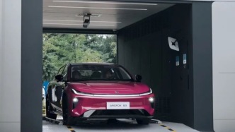 换电基建翻倍提速！宁德时代半年新增巧克力换电站已和去年整年持平