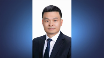 邱宝华任中国联通副总经理、党组成员