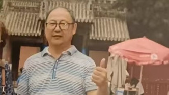 四川一教师被控任校办印刷厂厂长时侵吞324万：辩称系承包利润，二审将开庭