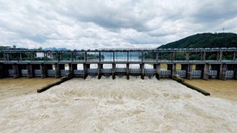 广西柳州各城区暴雨预警信号提升为红色