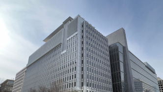 世界银行：预计今年全球经济增速将从去年的2.9%放缓至2.5%