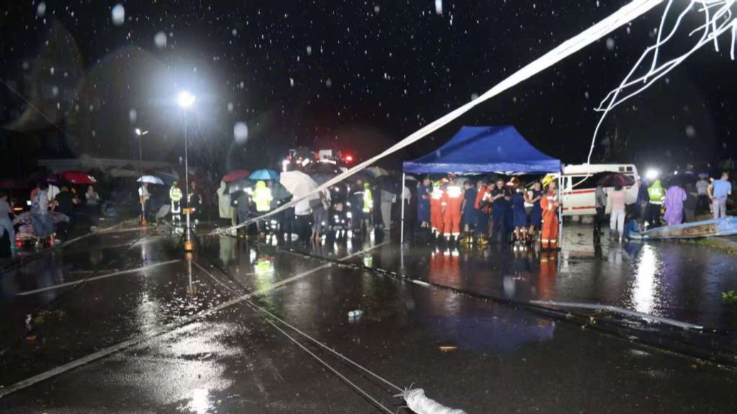 湖北黄石黄冈等地遭遇强对流天气，致8人死亡1人失联