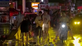 湖北黄石黄冈等地遭遇强对流天气致8人死亡，伤者回忆被大风吹起瞬间
